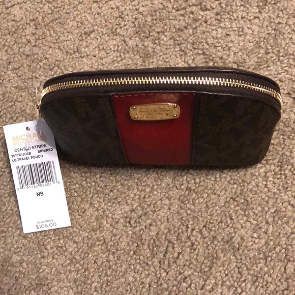 Michael Kors - Picture 2 of 6